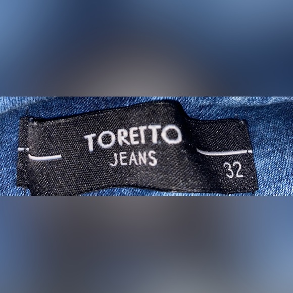 TORETTO JEANS SIZE 32 - Picture 3 of 3
